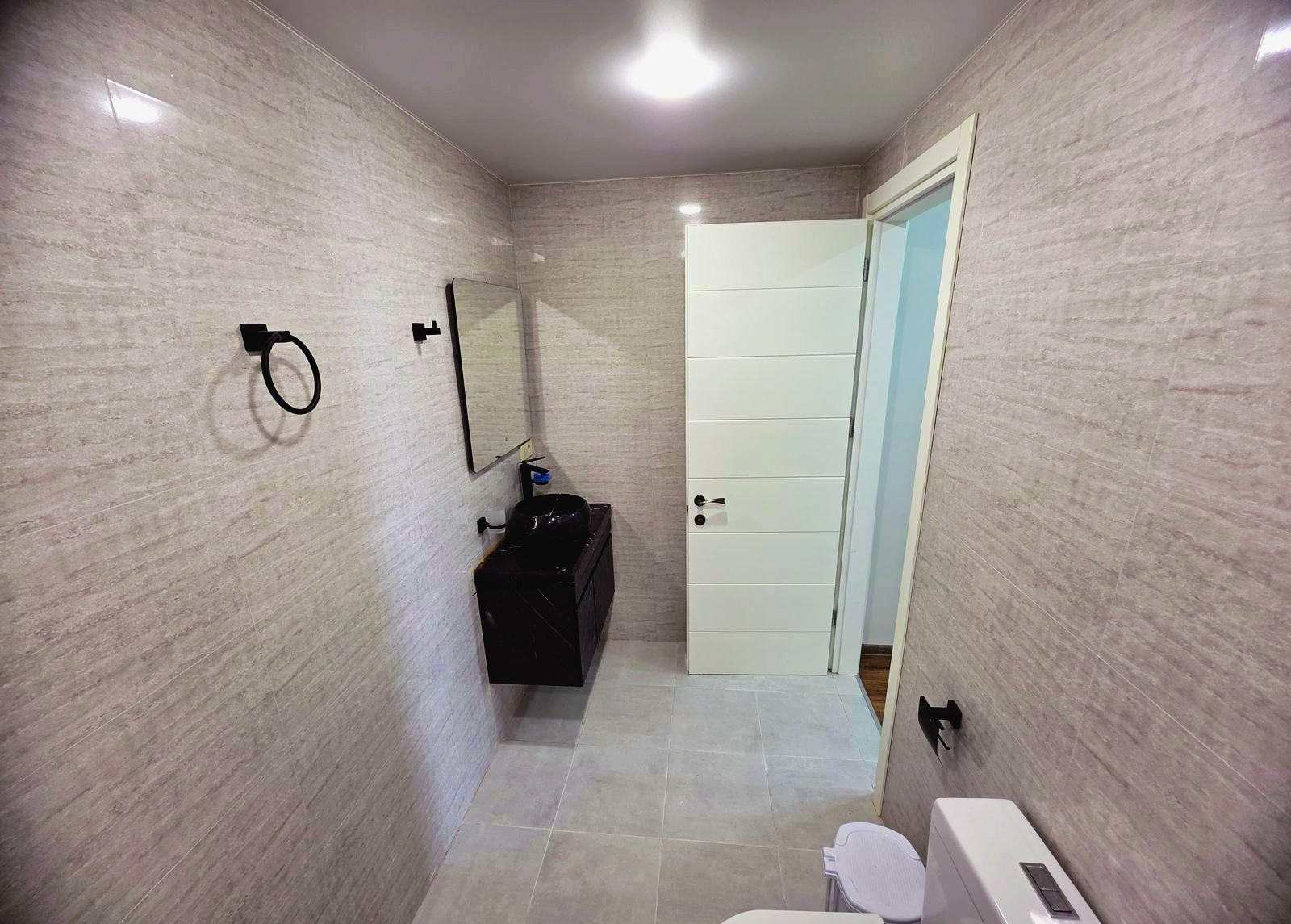 3-Room Apartment For Sale In Batumi, Tamar Mepe Ave, 48 view 15