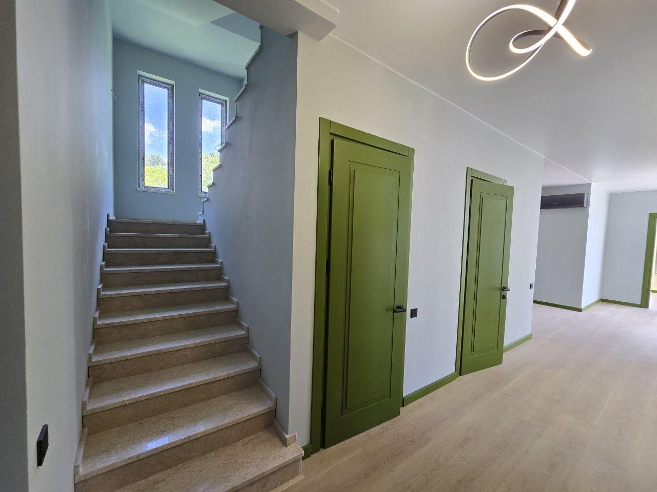 Продажа 6-Room House в In Chakvi, Tamar Mepe Ave view 3