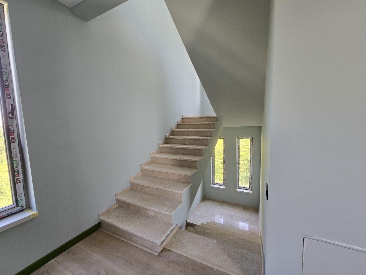 Продажа 6-Room House в In Chakvi, Tamar Mepe Ave view 14