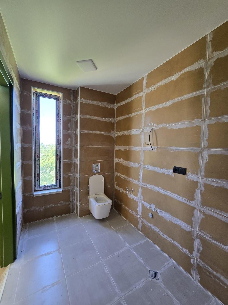 Продажа 6-Room House в In Chakvi, Tamar Mepe Ave view 16