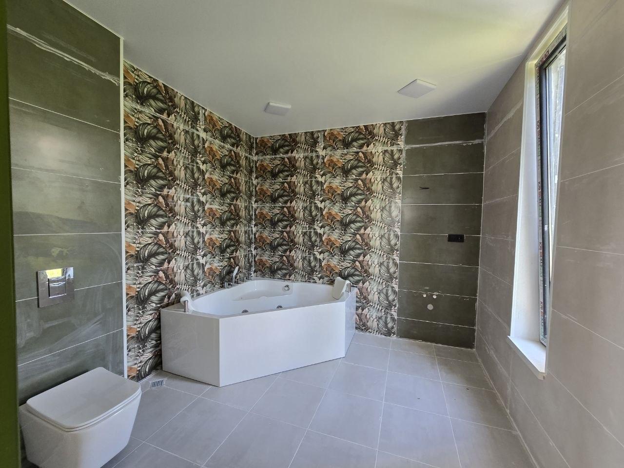 Продажа 6-Room House в In Chakvi, Tamar Mepe Ave view 18