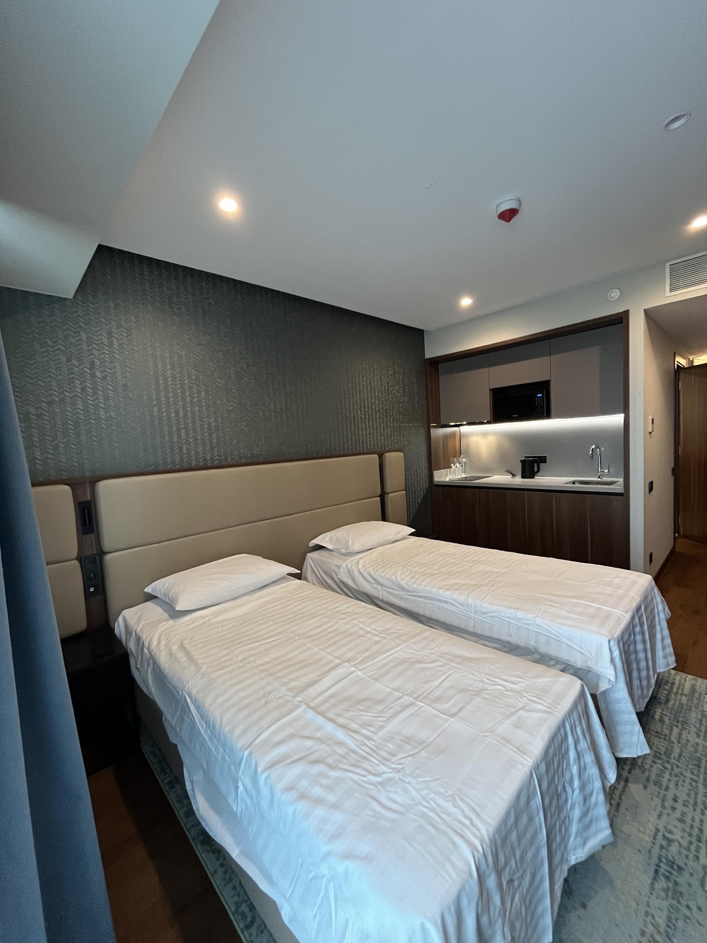 Studio Apartment For Daily Rent In Batumi, Alliance Privilege, 35 M² — $70 Per Day view 4