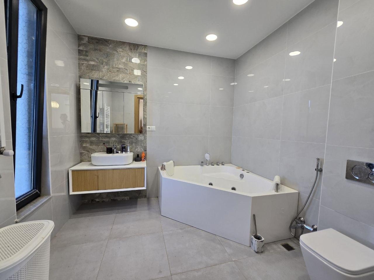 იყიდება 6-Room House In Chakvi, Generashvili St, 8aში view 15