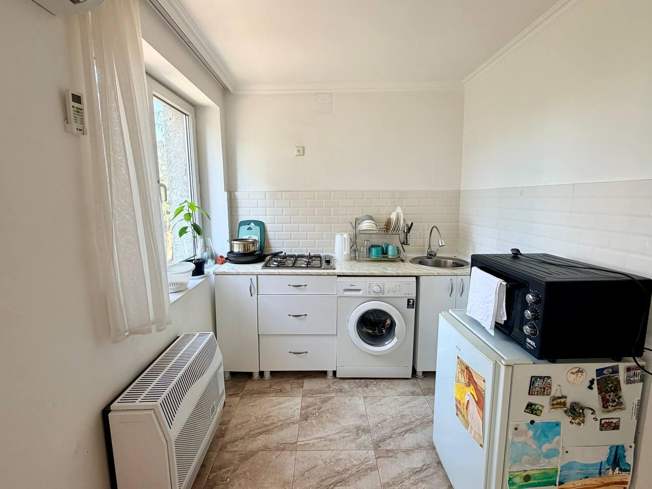 2-Room Apartment For Daily Rent In Batumi, Ivane Javakhishvili St, 45, 40 M² — 80 ₾ Per Day view 1