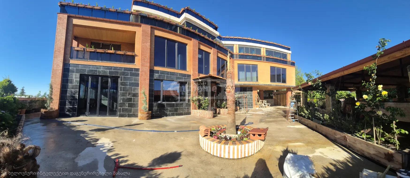 6-Room House For Rent In Batumi, Iusup Paghava St, 10 view 3
