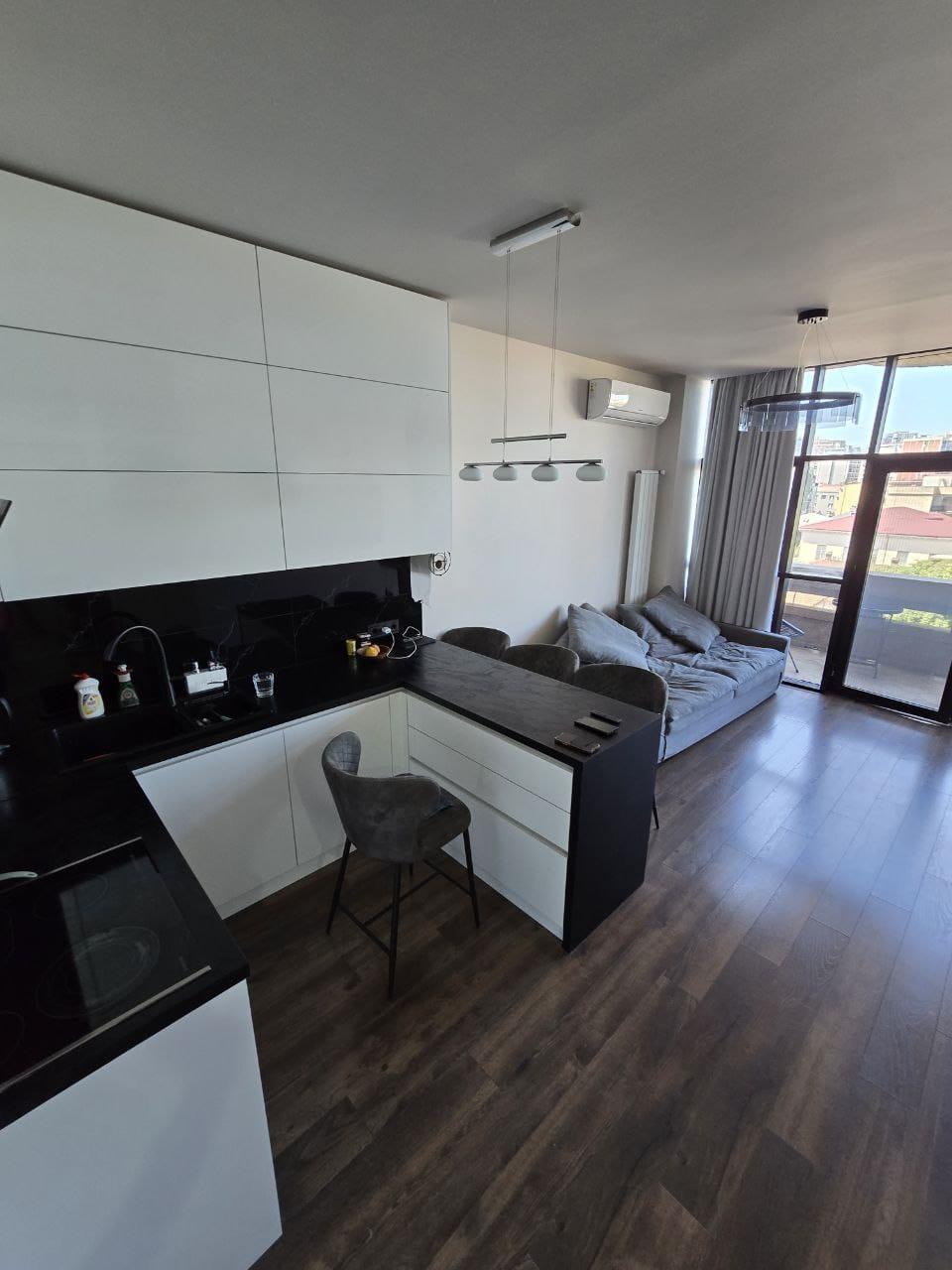 2-Room Apartment For Sale In Batumi, Zurab Gorgiladze St, 9 view 2