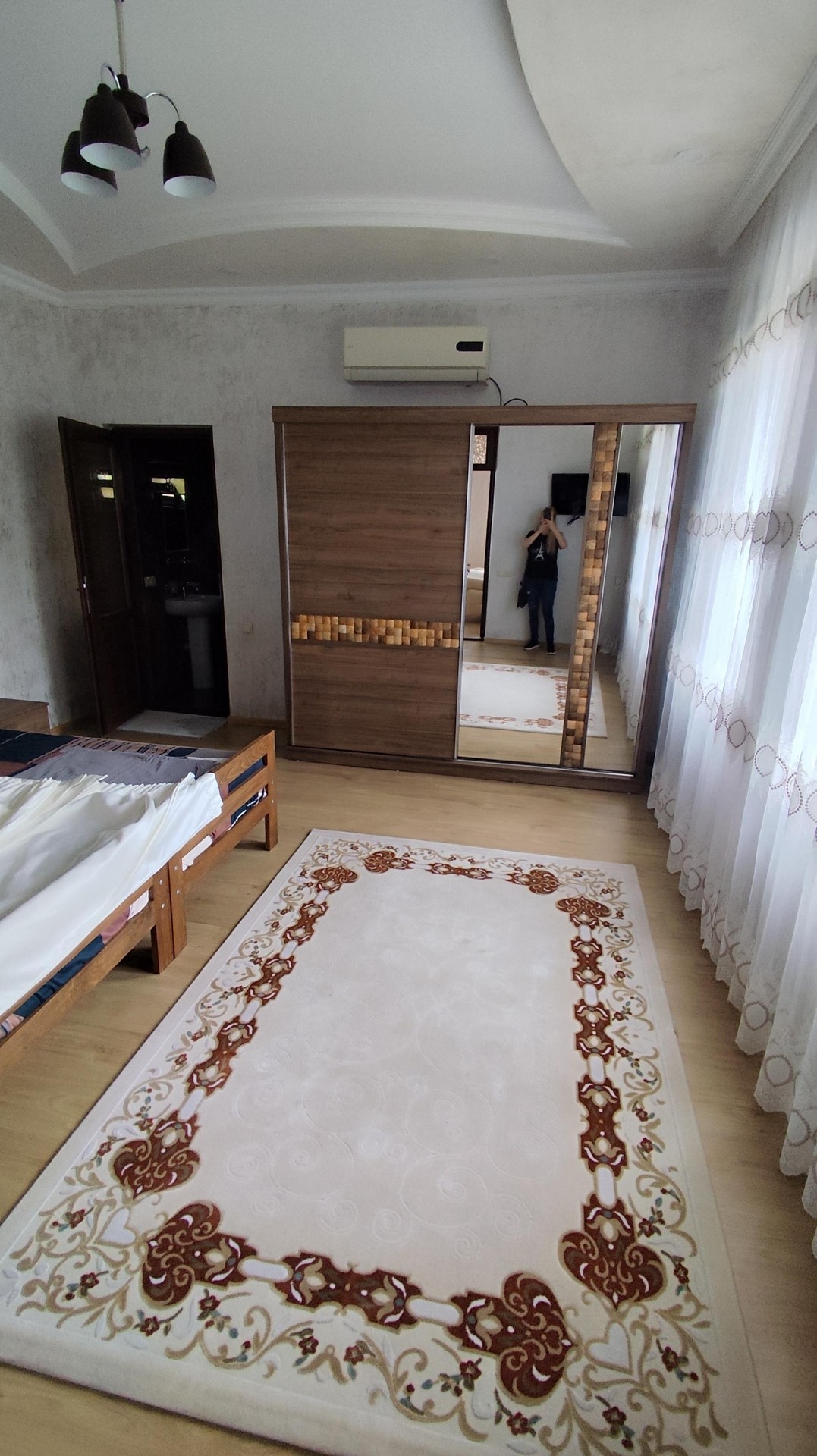 3-Room House In Batumi, Urekhi St, 50, 90 M², Is Available For Daily Rent For $500 view 2