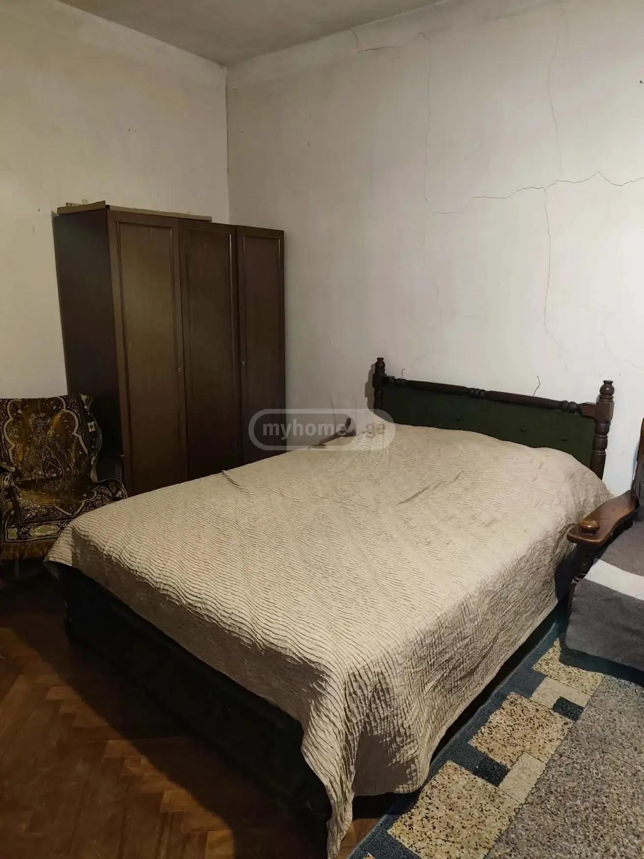 4-Room House For Rent In Batumi, Parnavaz Mepe St, 10/16 view 10