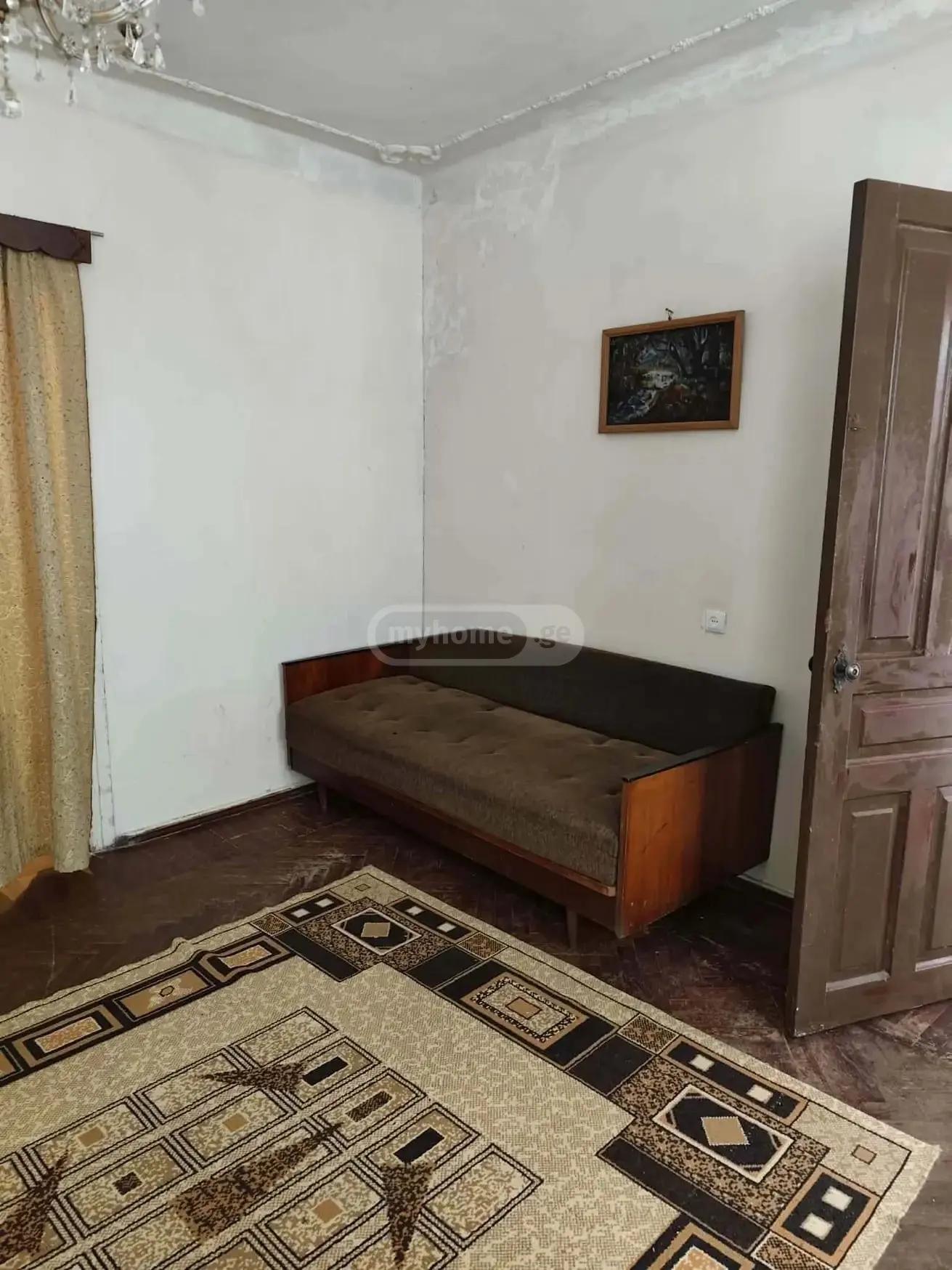 4-Room House For Rent In Batumi, Parnavaz Mepe St, 10/16 view 7