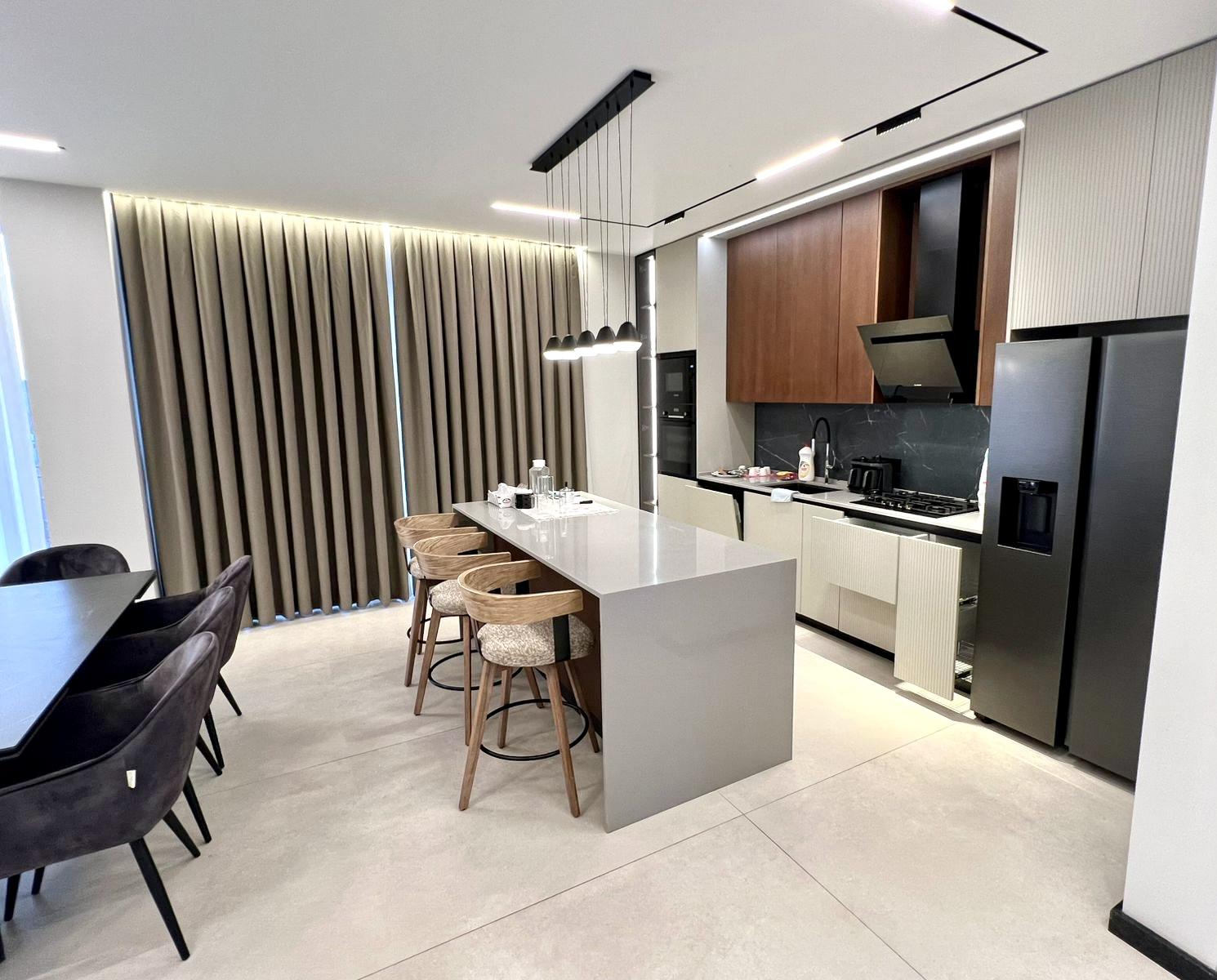 7-Room Townhouse For Sale In Batumi, Satnoebis Kuchis 1 Chikhi, 2 view 3
