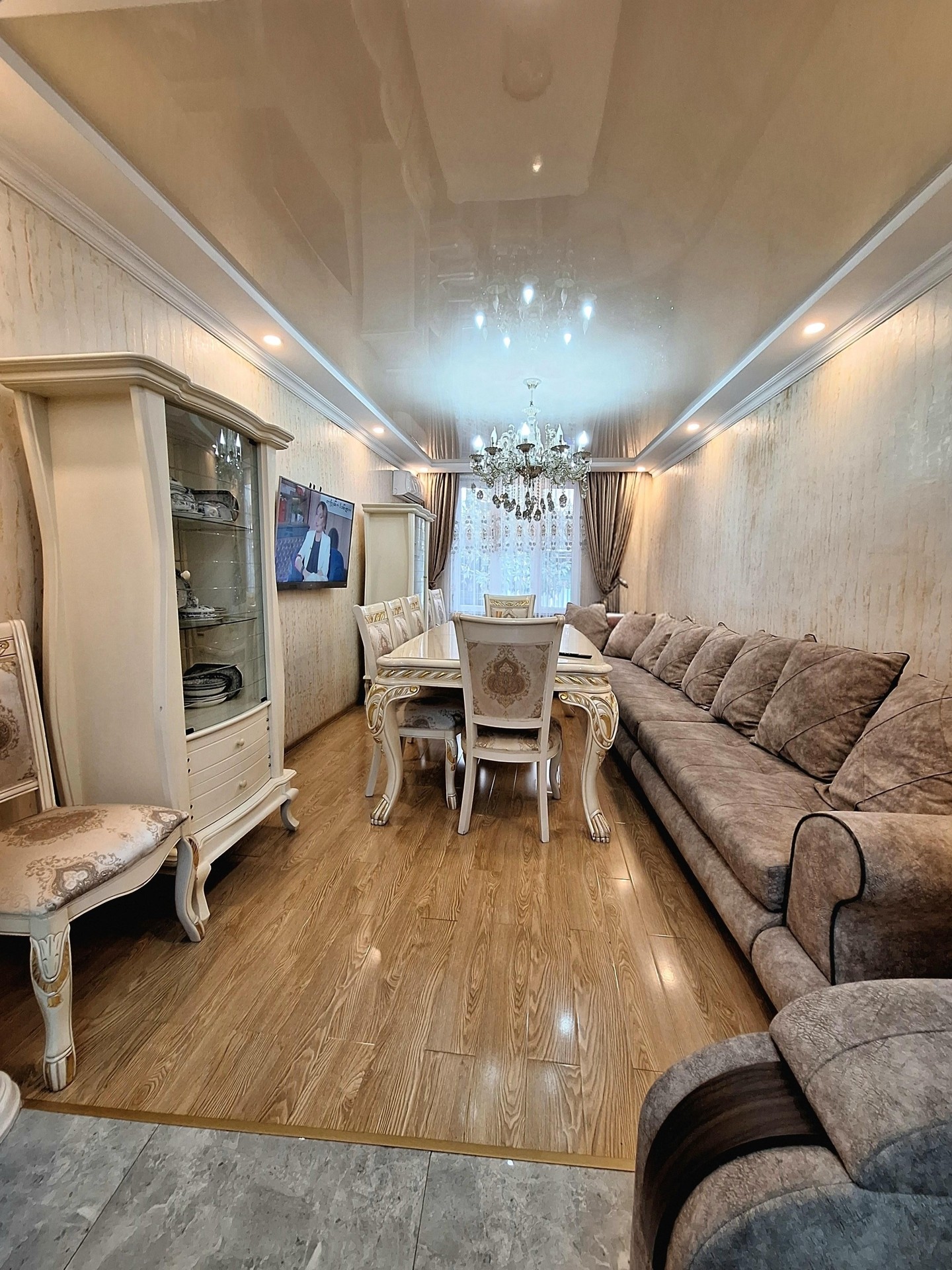 3-Room Apartment For Daily Rent In Batumi, Memed Abashidze St, 9, 85 M² — 150 ₾ Per Day view 2