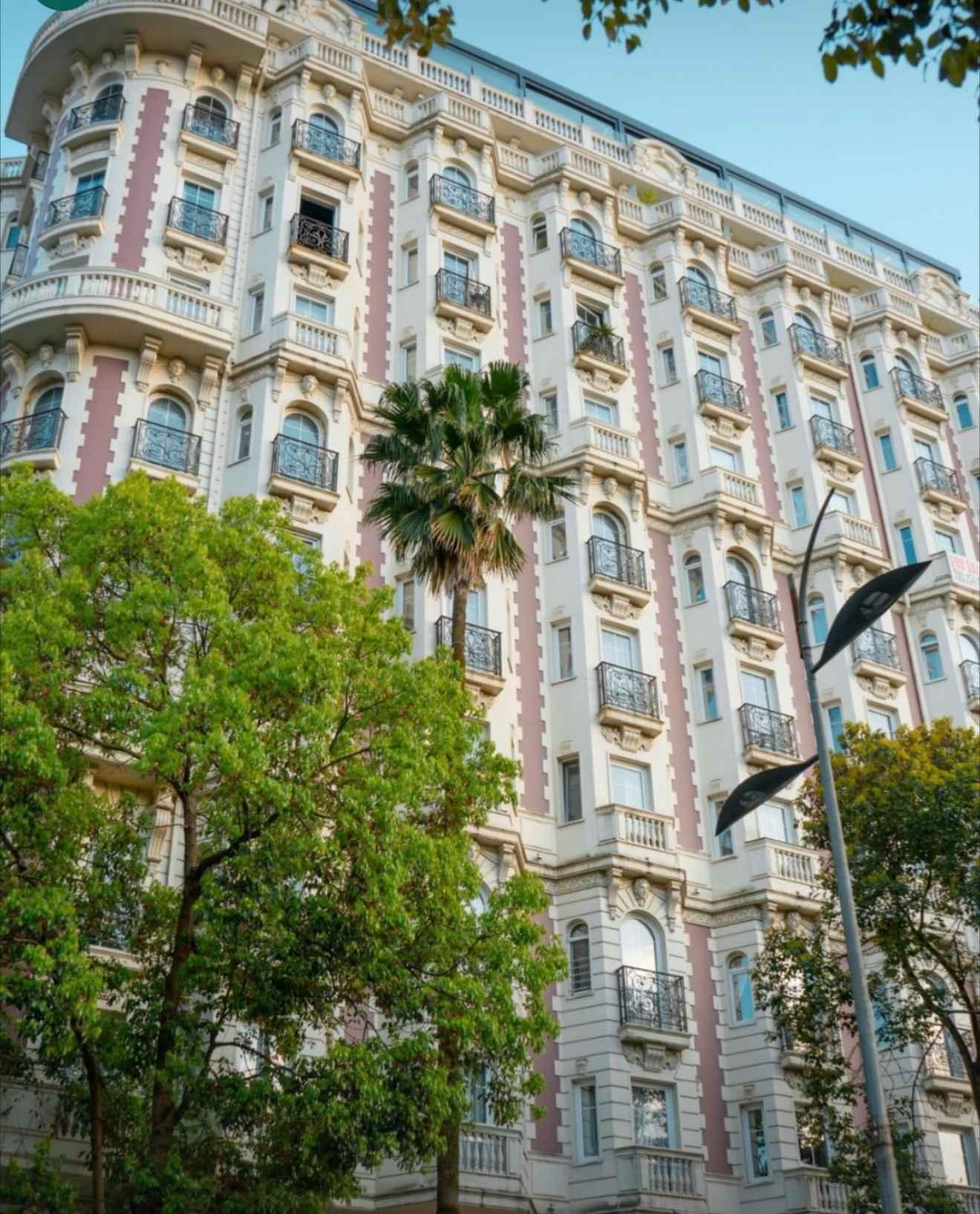 3-Room Apartment For Sale In Batumi, Shota Rustaveli St, 15/7 view 1
