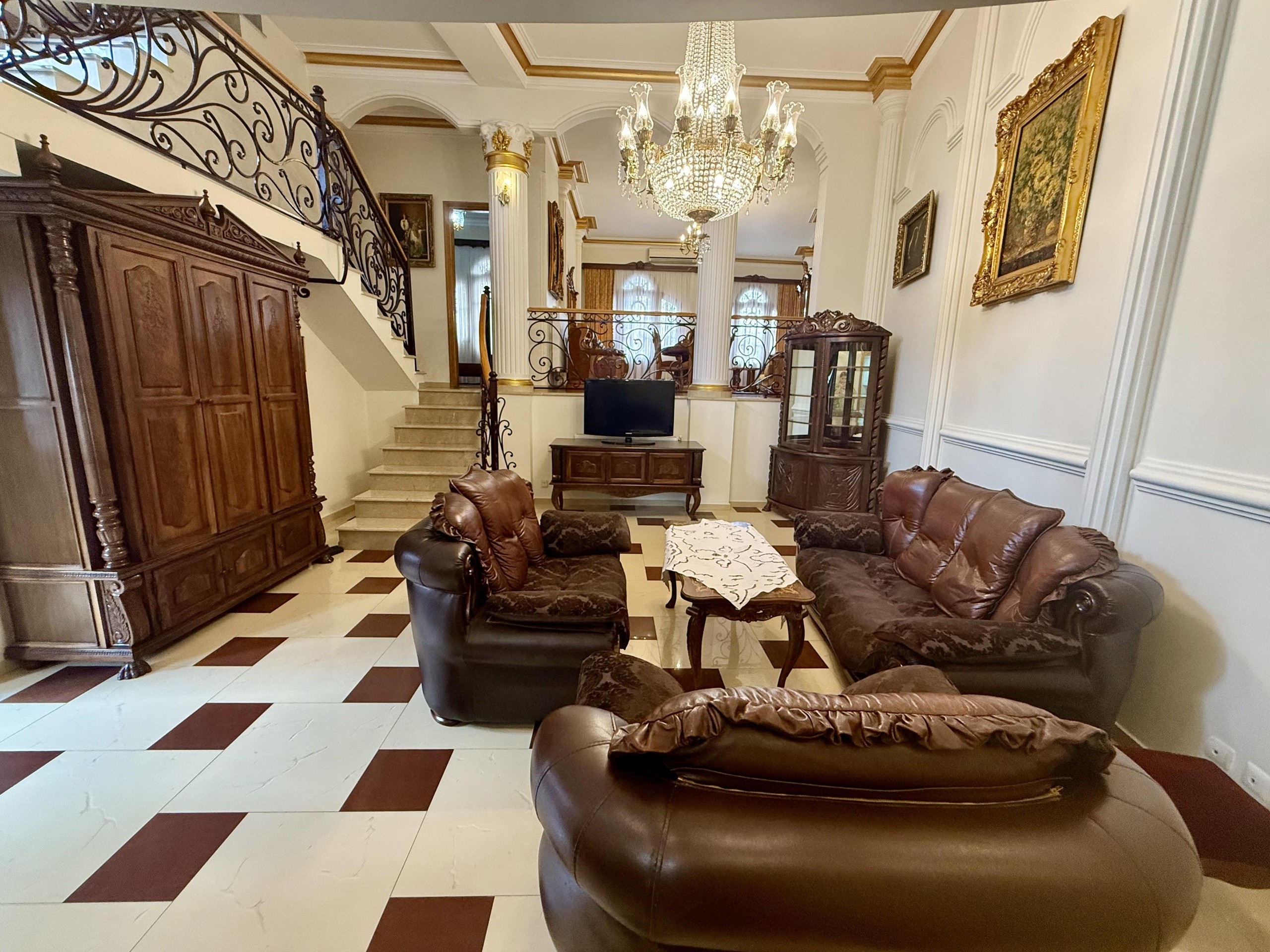 11-Room House For Sale In Batumi, Alexander Pushkin St, 16 view 3