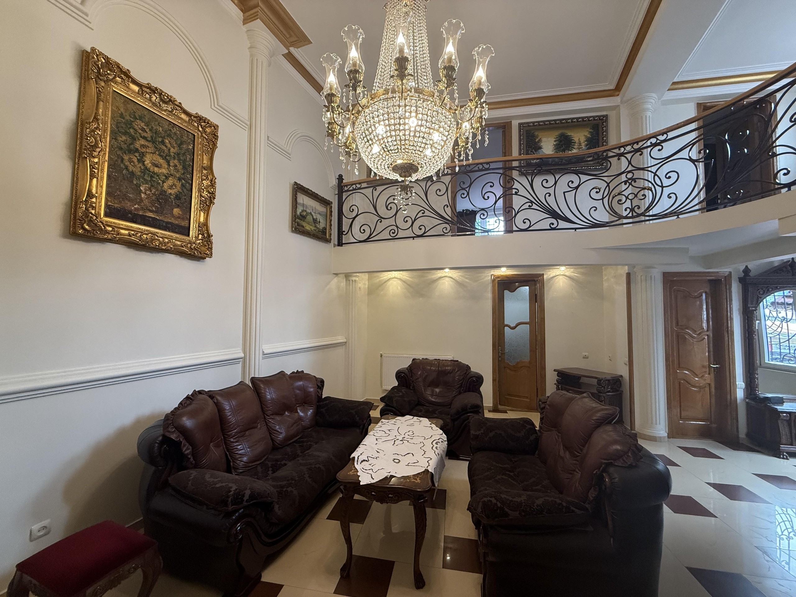 11-Room House For Sale In Batumi, Alexander Pushkin St, 16 view 4