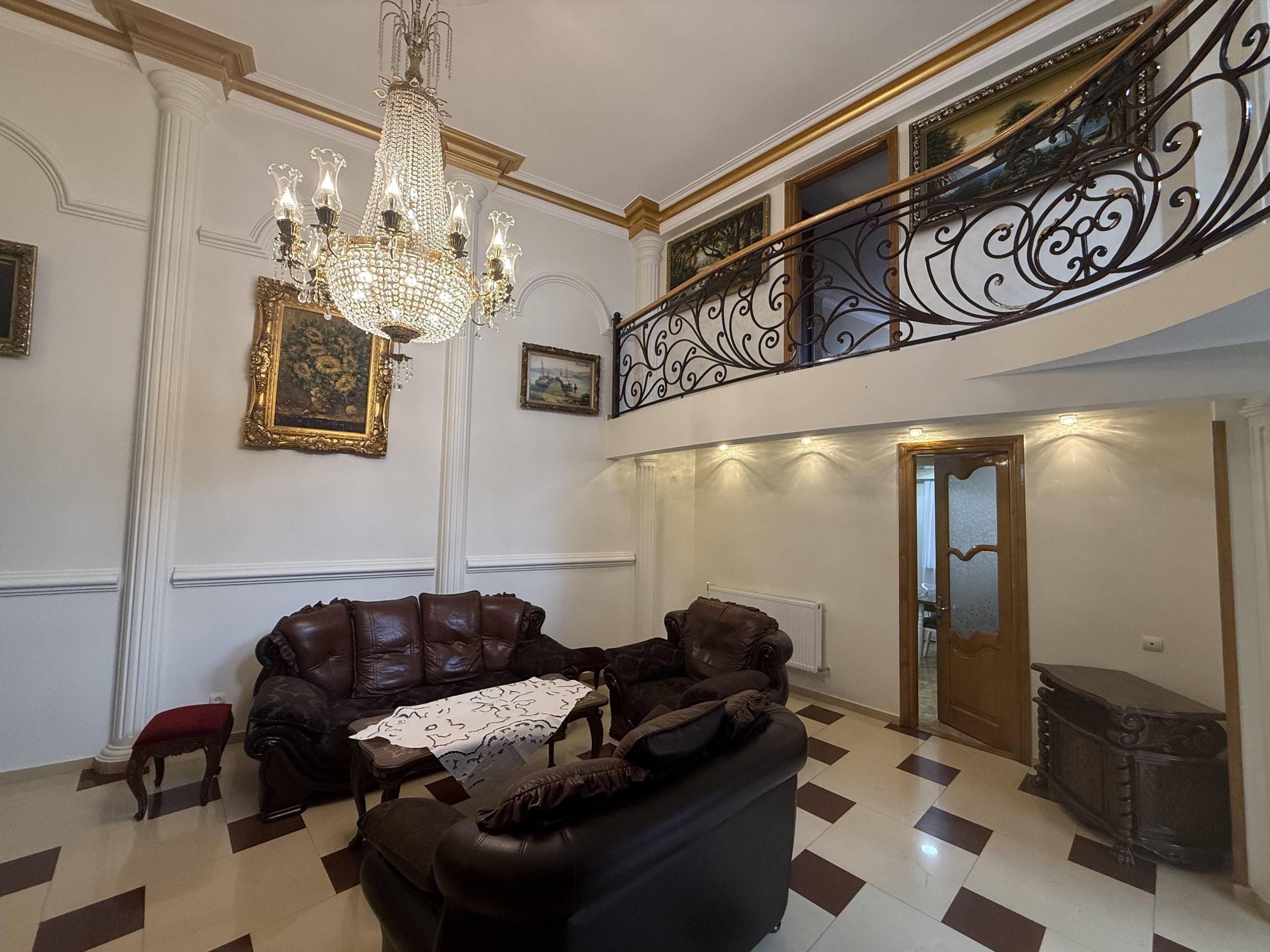11-Room House For Sale In Batumi, Alexander Pushkin St, 16 view 5