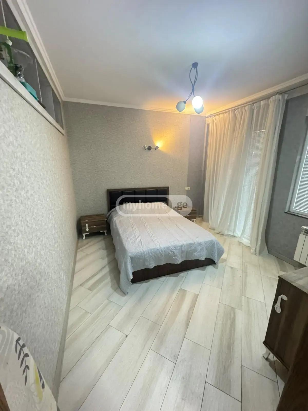 3-Room Apartment For Daily Rent In Batumi, 26 May St, 34, 70 M² — 250 ₾ Per Day view 5