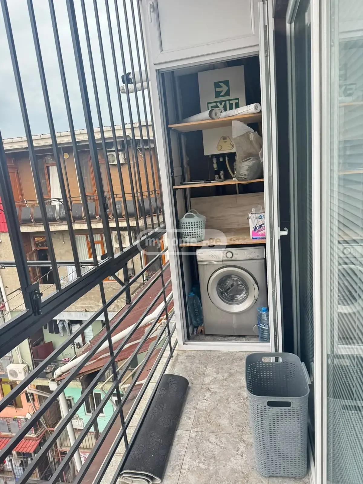 3-Room Apartment For Daily Rent In Batumi, 26 May St, 34, 70 M² — 250 ₾ Per Day view 8