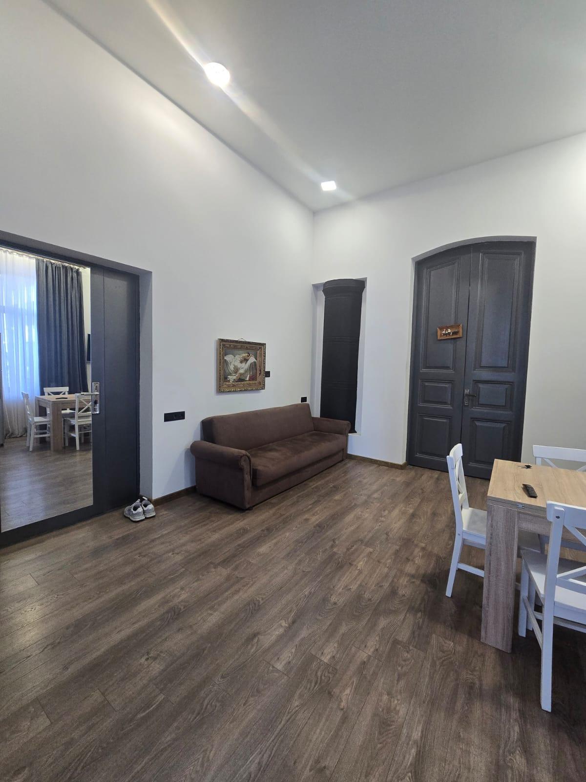 2-Room Apartment For Daily Rent In Batumi, General Giorgi Mazniashvili St, 6/15, 55 M² — 170 ₾ Per Day view 3