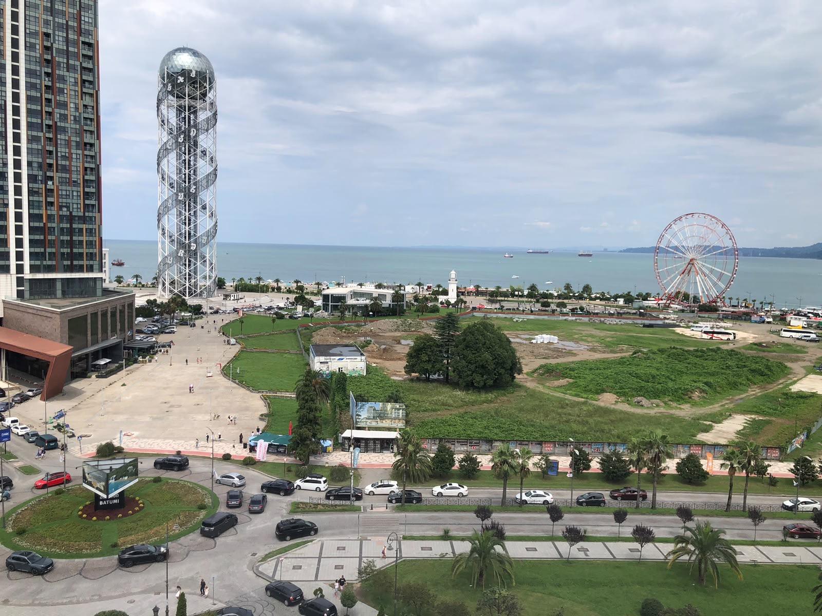 2-Room Apartment For Daily Rent In Batumi, Alexandre Akhmeteli St, 3, 56 M² — $70 Per Day view 5