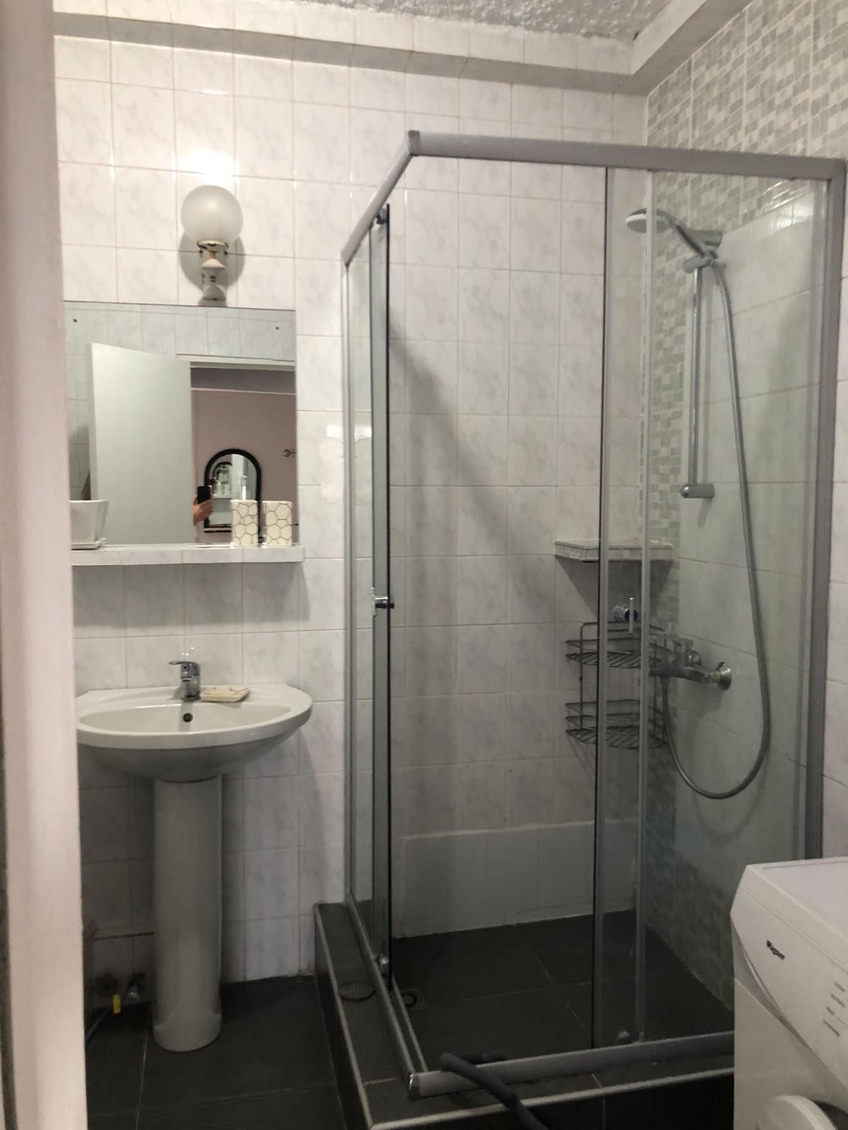 2-Room Apartment For Daily Rent In Batumi, Alexandre Akhmeteli St, 3, 56 M² — $70 Per Day view 9
