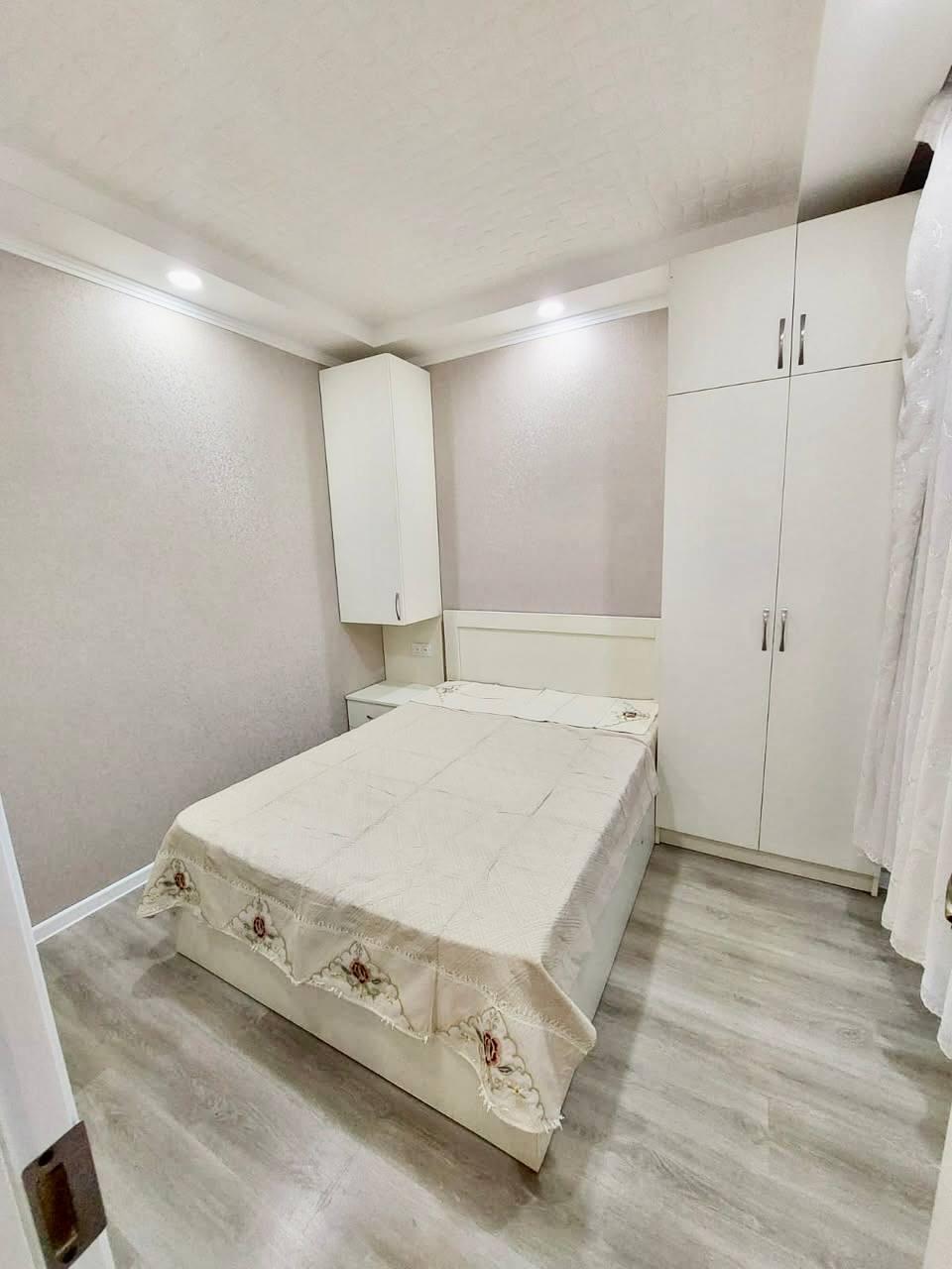 3-Room Apartment For Rent In Batumi, Giorgi Brtskinvale St, 86 view 3