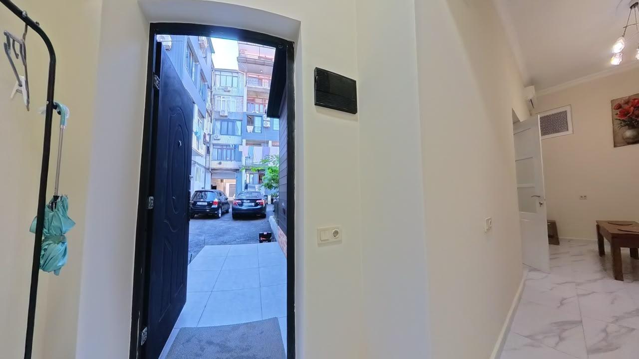 2-Room Apartment For Rent In Batumi, Konstantine Gamsakhurdia St, 51 view 11