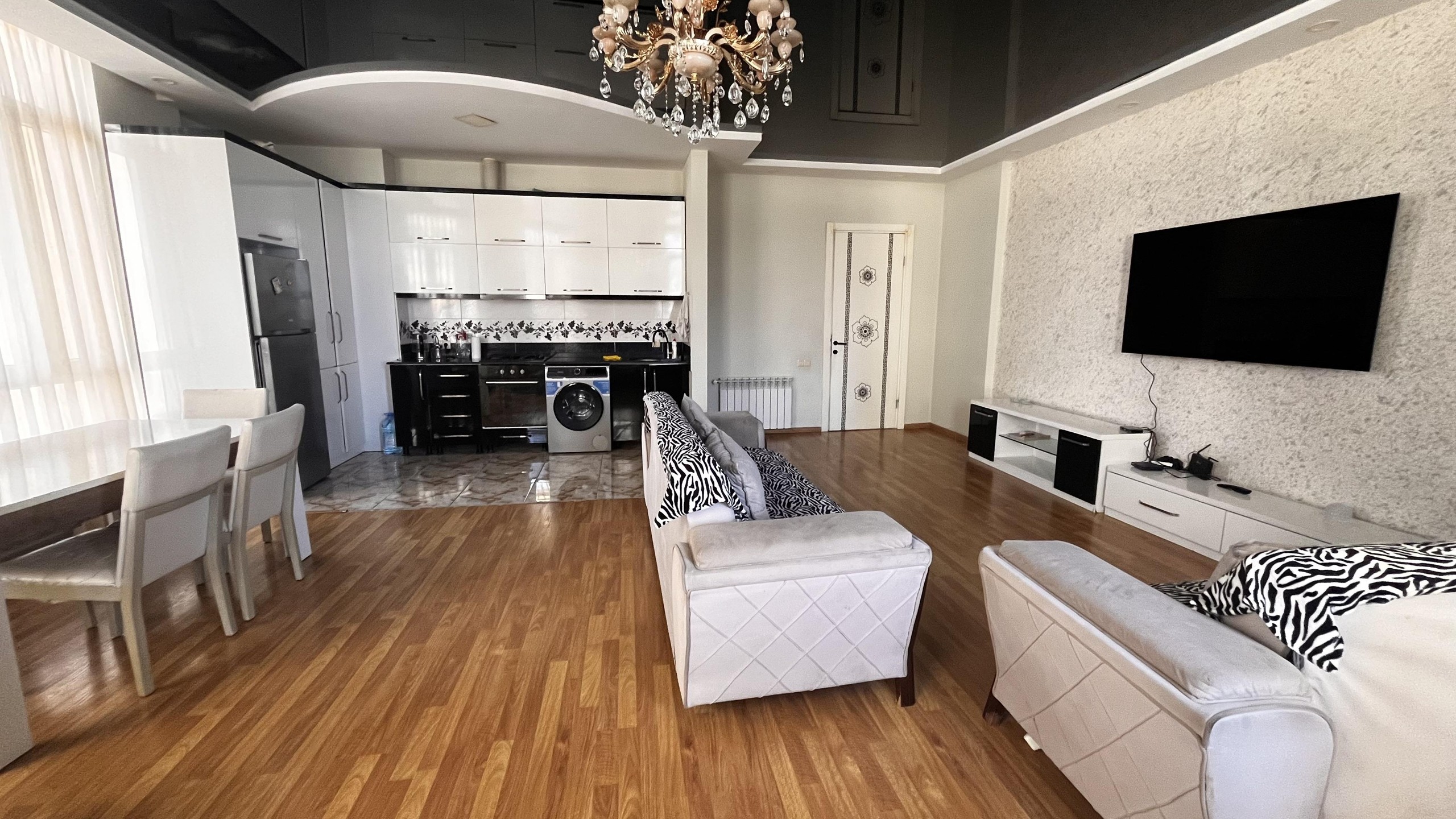 2-Room Apartment For Daily Rent In Batumi, Zurab Gorgiladze St, 98, 80 M² — 160 ₾ Per Day view 7