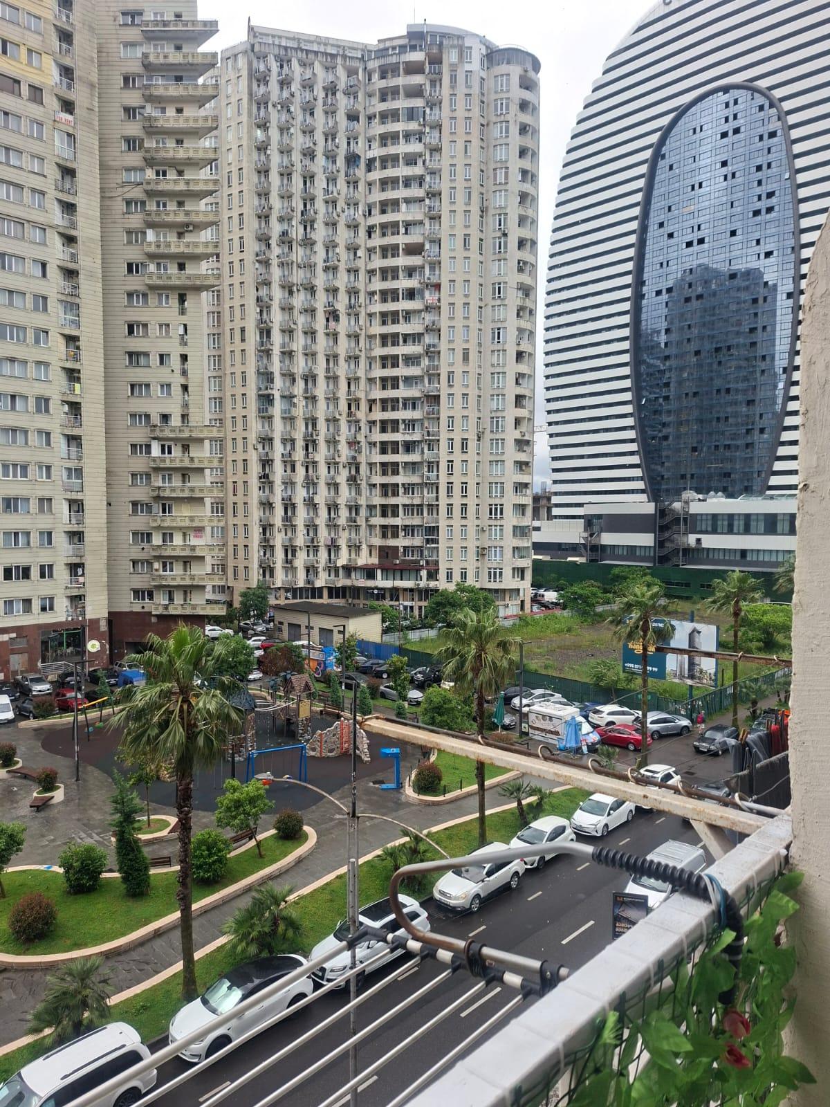 Studio Apartment For Daily Rent In Batumi, Sherif Khimshiashvili St, 4, 35 M² — 120 ₾ Per Day view 7