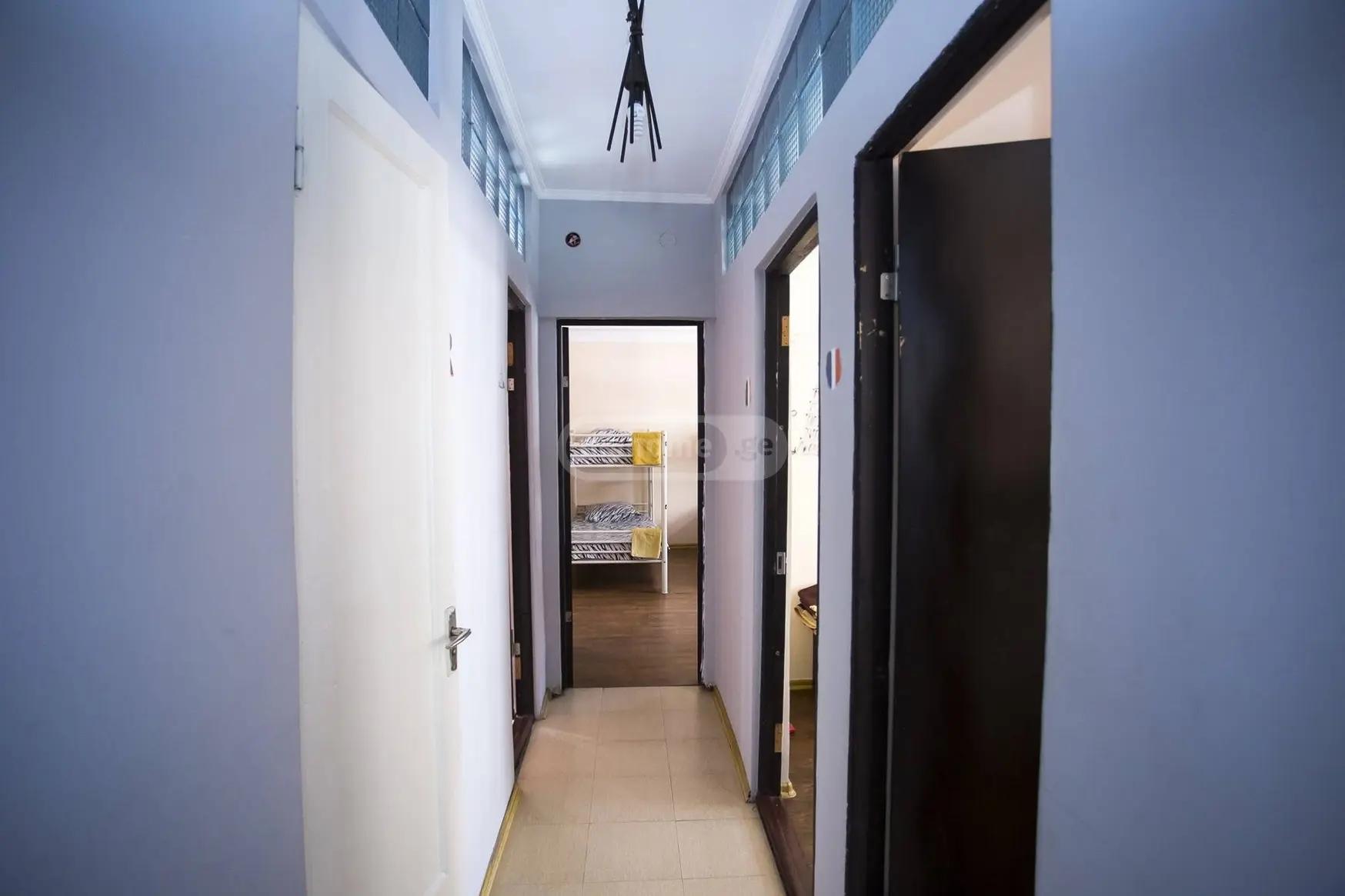 6-Room House For Rent In Batumi, Mikhail Lermontov St, 10 view 4