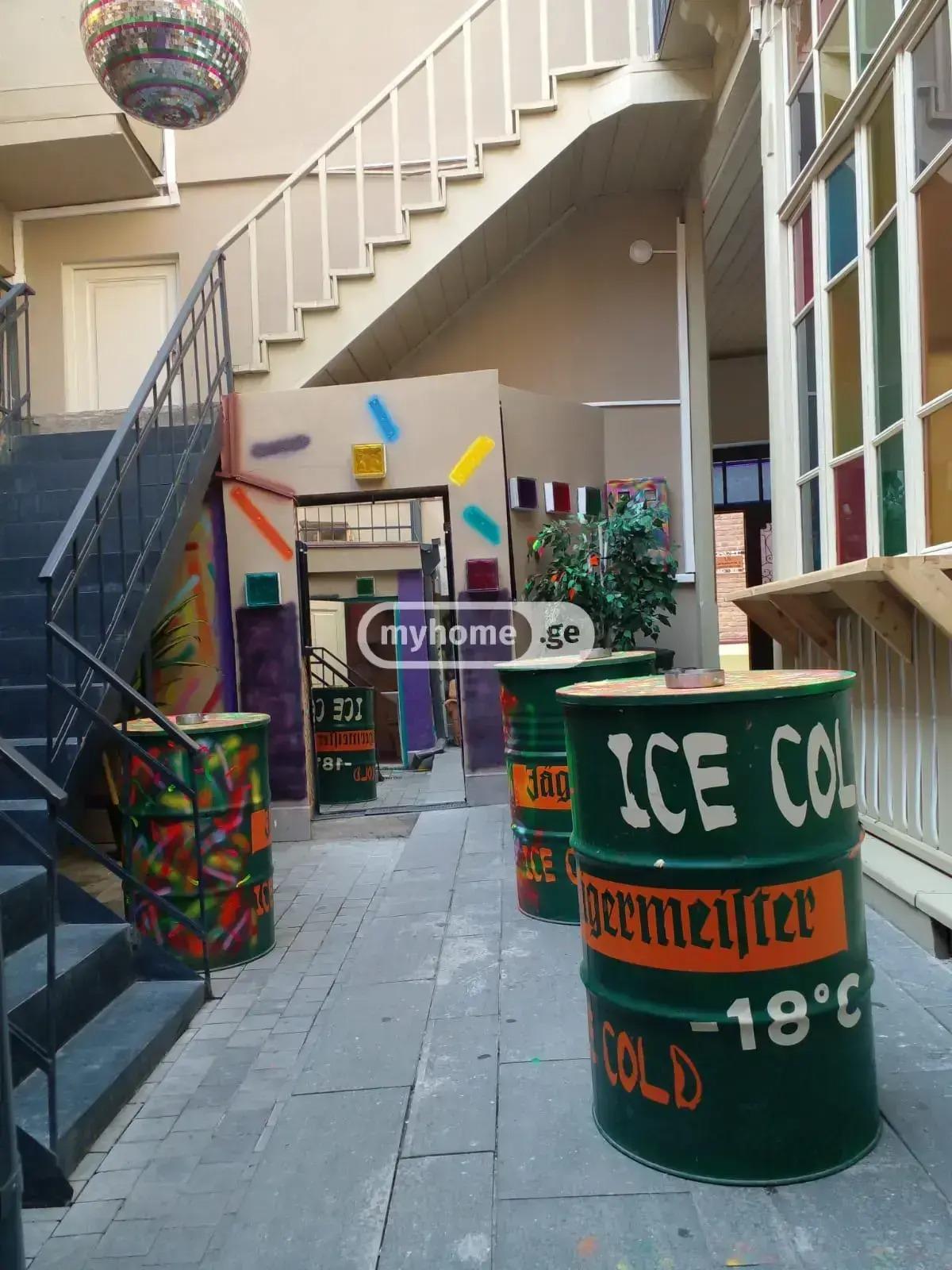 Lado Gudiashvili Square: Commercial Property, 134.0 M² | Korter.Ge view 2