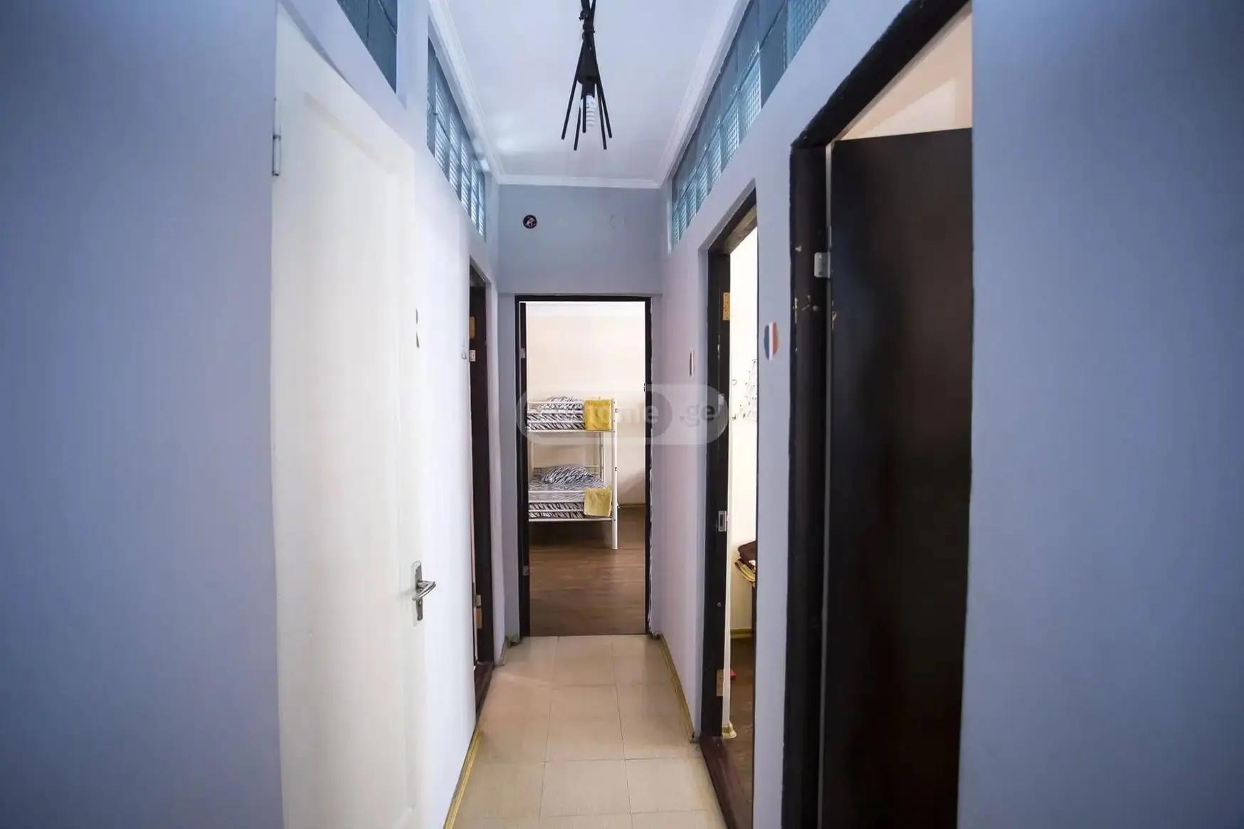 6-Room House For Rent In Batumi, Mikhail Lermontov St, 20 view 1