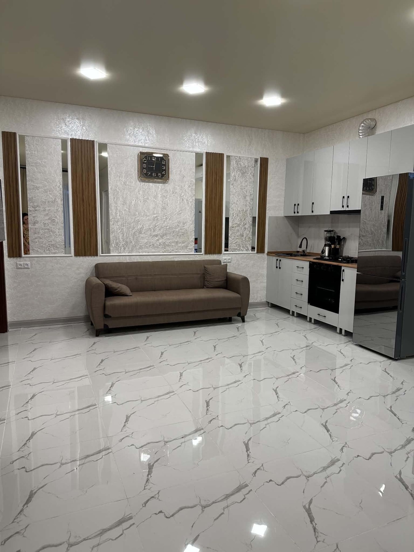 3-Room Apartment For Rent In Chakvi, Makhinjauri Tunnel Bypass view 8