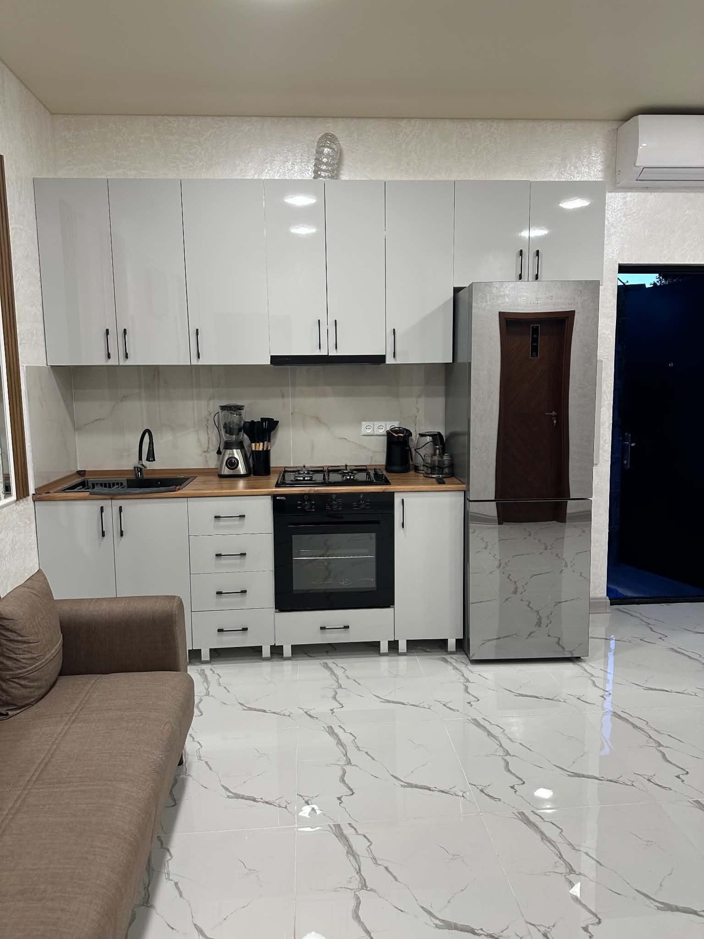 3-Room Apartment For Rent In Chakvi, Makhinjauri Tunnel Bypass view 10