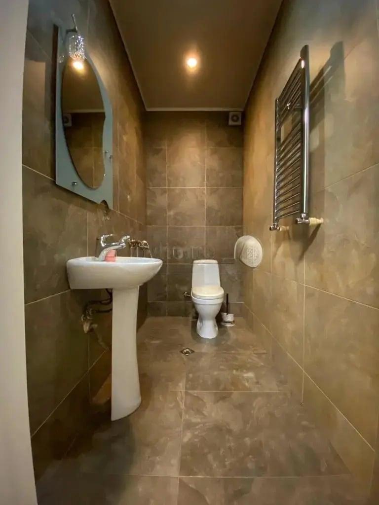 4-Room Apartment In Tbilisi, Alexander Pushkin St, 3, 112 M², Is Available For Daily Rent For 350 ₾ view 9