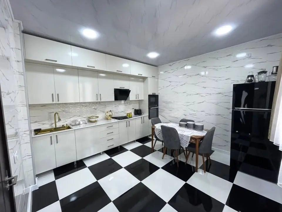 3-Room House In Batumi, Markoz Achareli St, 15, 80 M², Is Available For Daily Rent For 200 ₾ view 3
