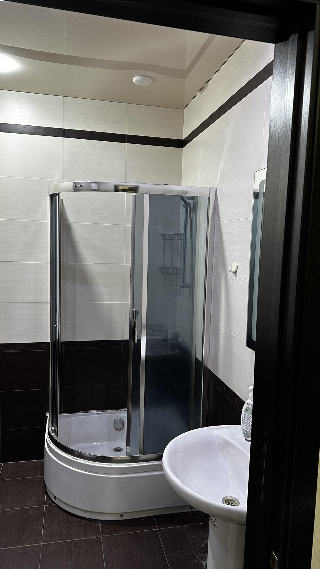 3-Room Apartment For Rent In Kvariati, Sherif Khimshiashvili St, 4 view 10