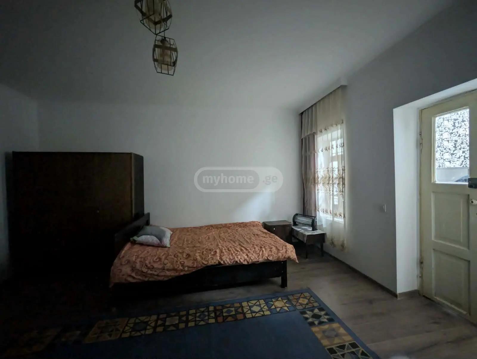 1-Room Apartment For Rent In Tbilisi, Kharpukhi St view 2