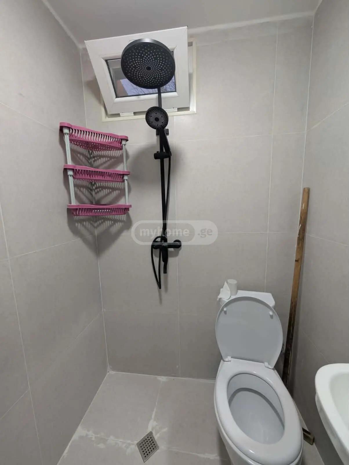 1-Room Apartment For Rent In Tbilisi, Kharpukhi St view 5