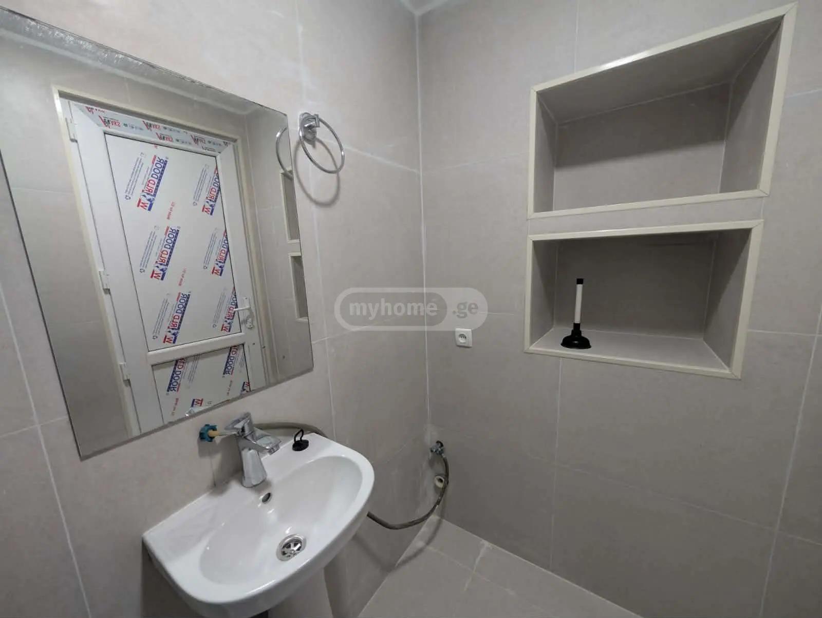 1-Room Apartment For Rent In Tbilisi, Kharpukhi St view 13