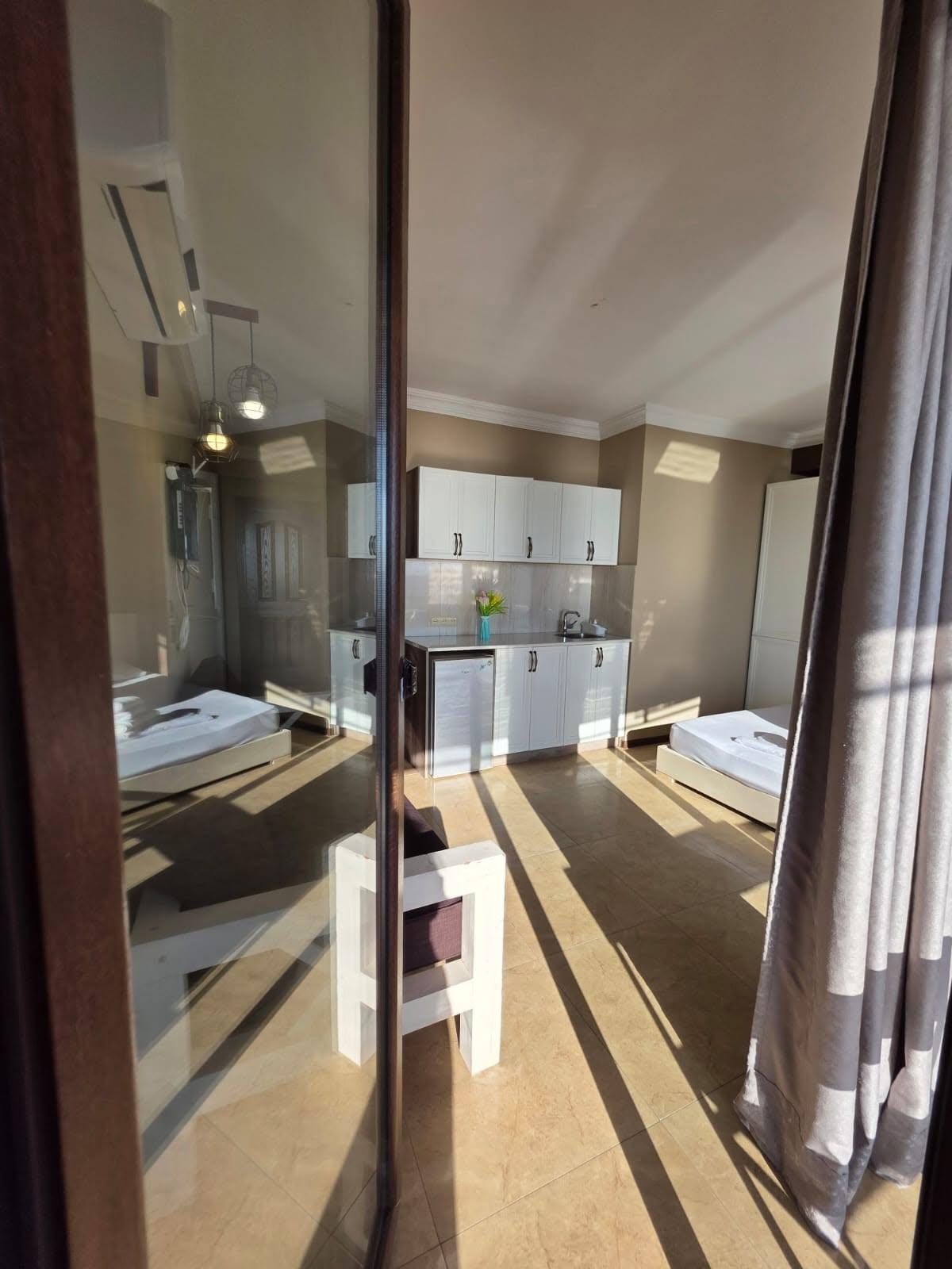 2-Room Apartment For Daily Rent In Gonio, Mgzavrebi Seaside, 45 M² — 170 ₾ Per Day view 7