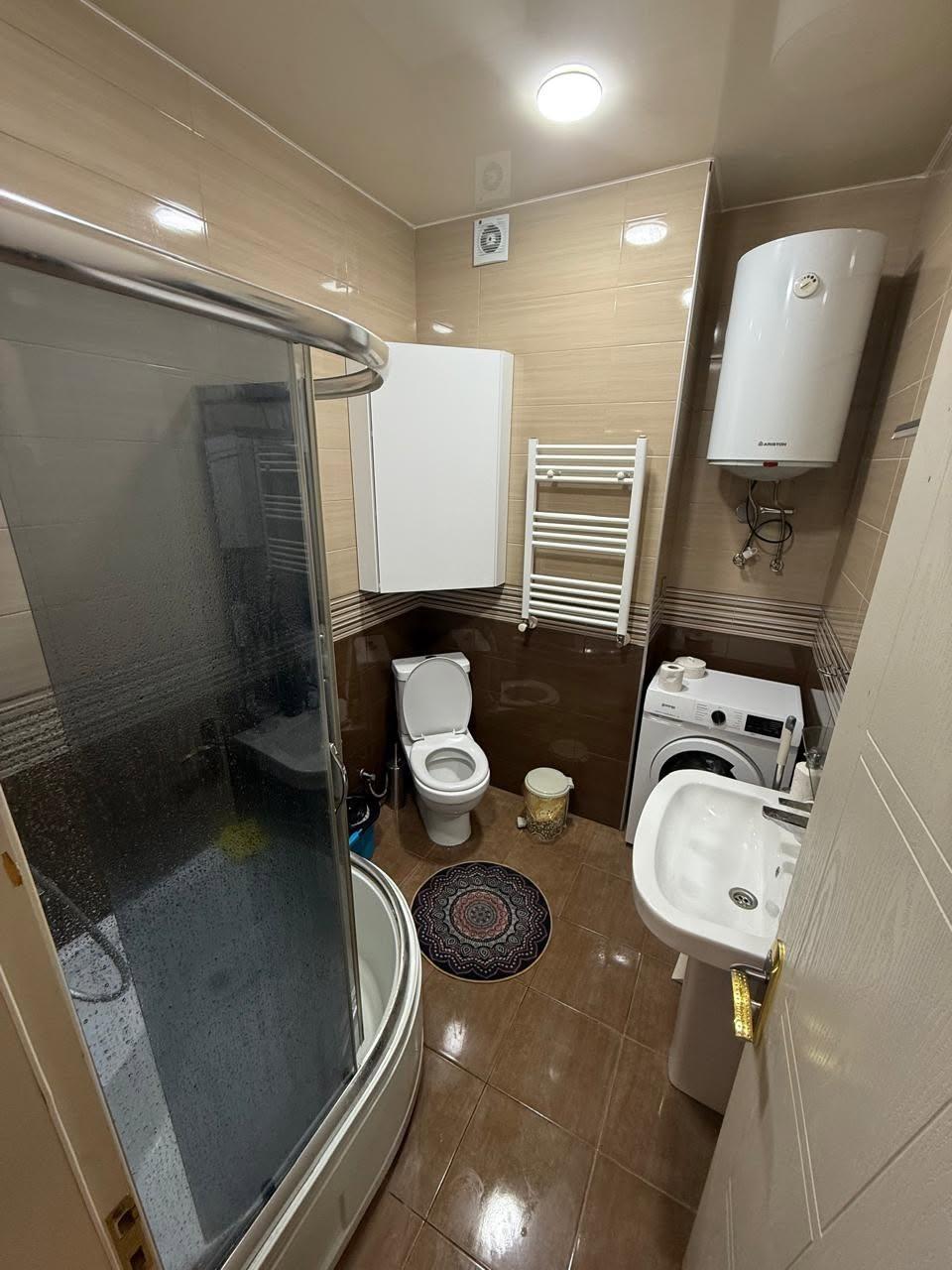 2-Room Apartment For Daily Rent In Batumi, Ekvtime Taqaishvili St, 36-38, 50 M² — 160 ₾ Per Day view 3