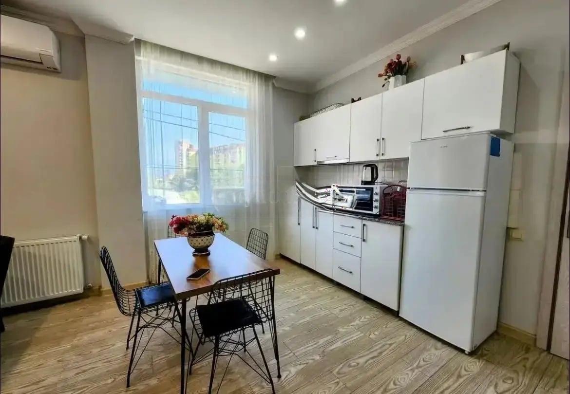 3-Room House In Batumi, Tsminda Evdemoz Katolikosis Kucha 1, 71 M², Is Available For Daily Rent For 350 ₾ view 14