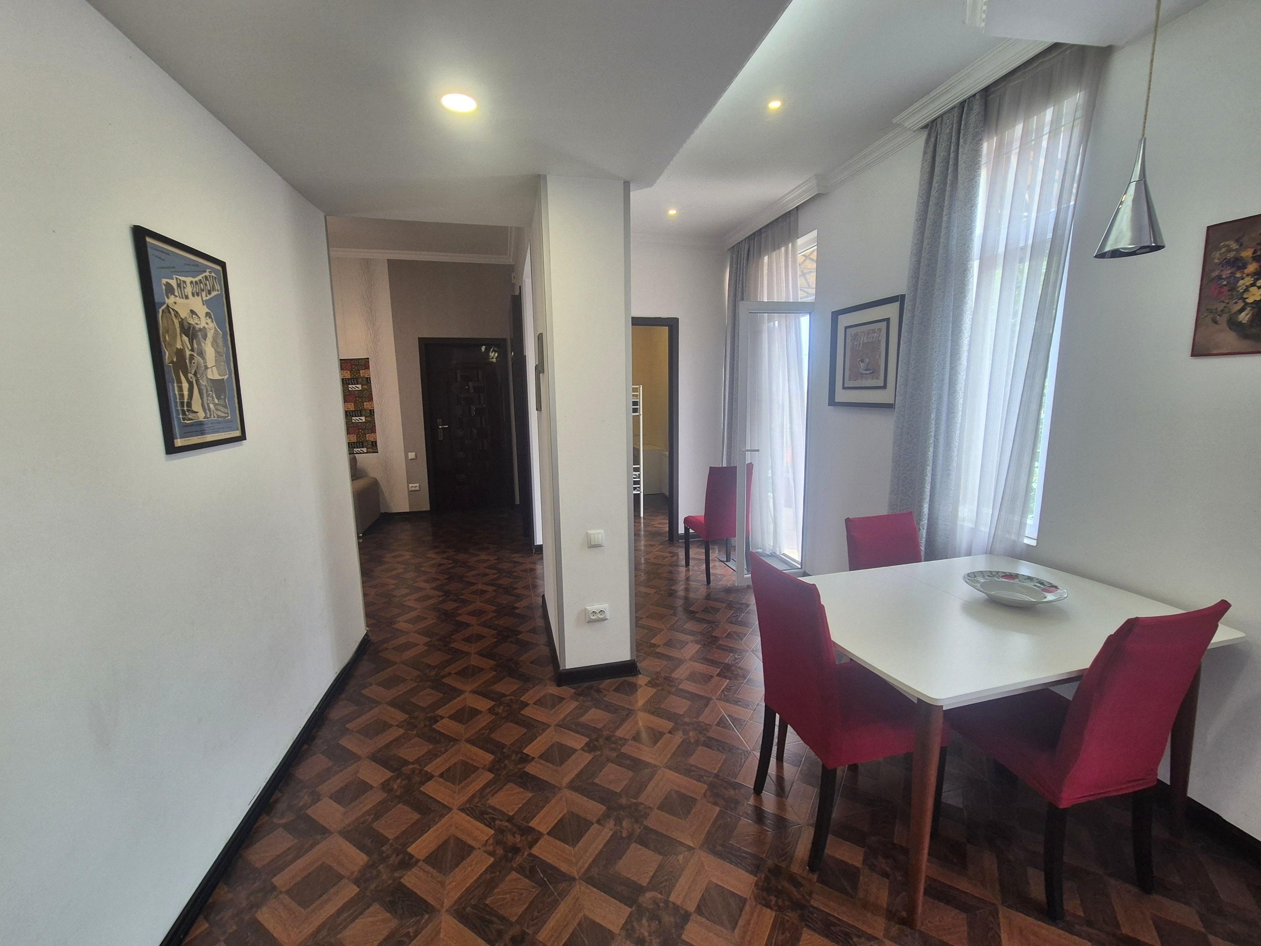 3-Room Apartment For Sale In Batumi, Noe Zhordania St, 10 view 7