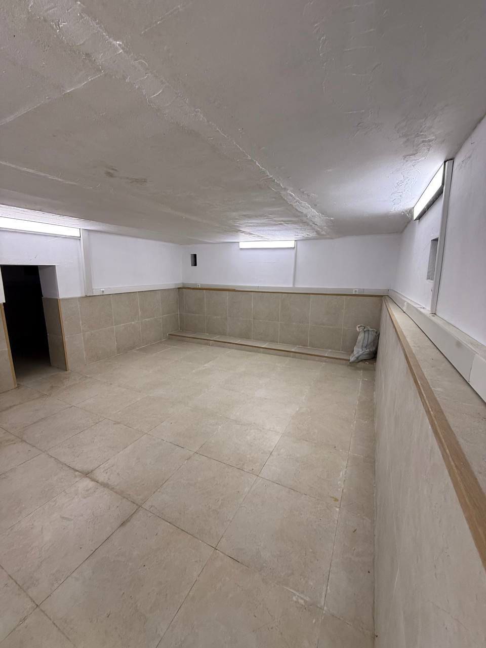 Commercial Property For Sale: 138 M² In Batumi, Giorgi Leonidze St, 8 – $140,000 view 3