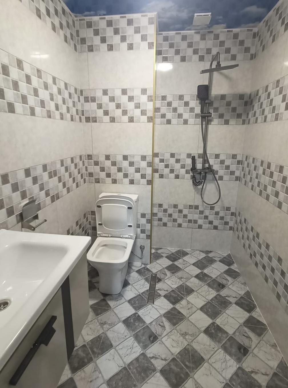 2-Room Apartment For Rent In Batumi, Tamar Mepe Ave, 50 view 10