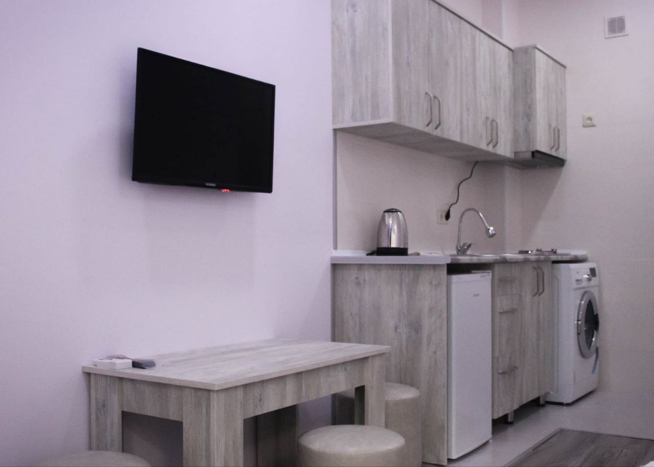10-Room House For Sale In Batumi, Luka Asatiani St, 140 view 2