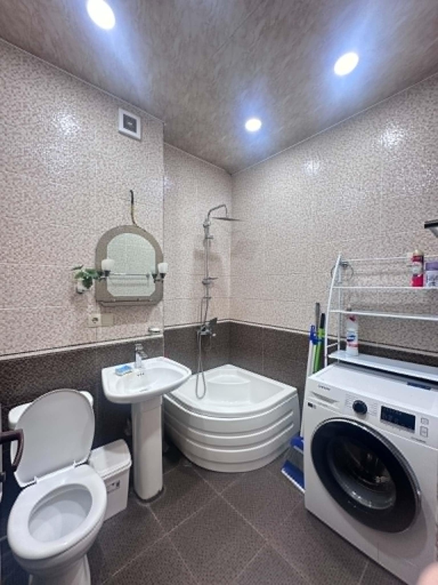 Studio Apartment For Daily Rent In Batumi, David Aghmashenebeli St, 18v, 50 M² — 120 ₾ Per Day view 7