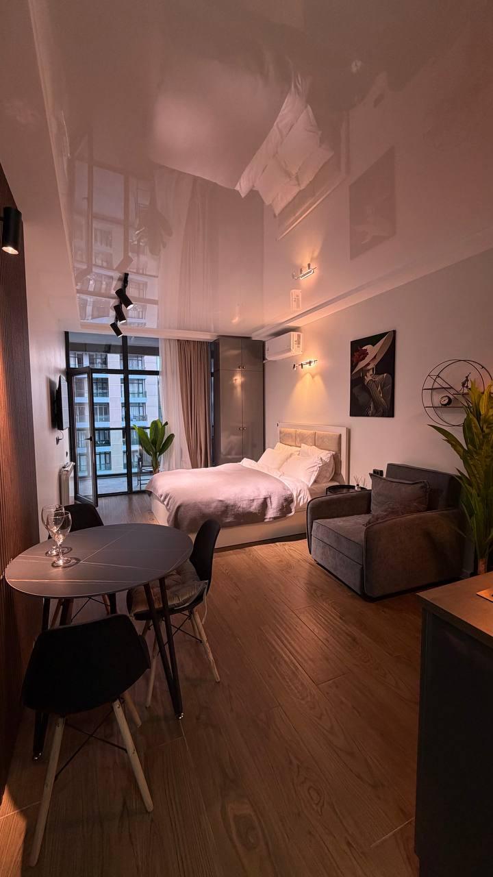 Studio Apartment For Daily Rent In Batumi, Black Sea Towers, 32 M² — 120 ₾ Per Day view 2