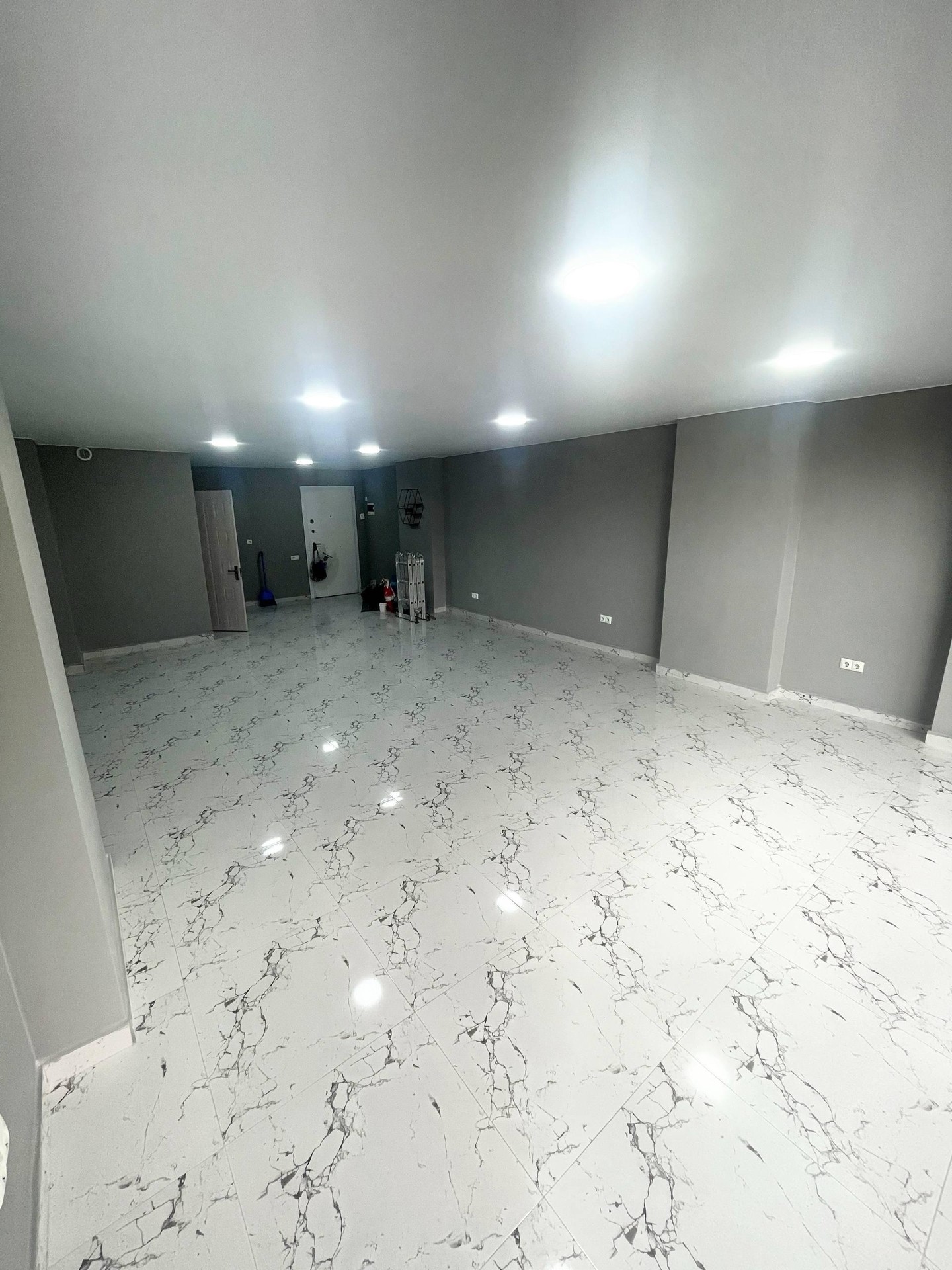 Commercial Property For Rent: 52 M² In Batumi, Coordinat Batumi – $650 view 1