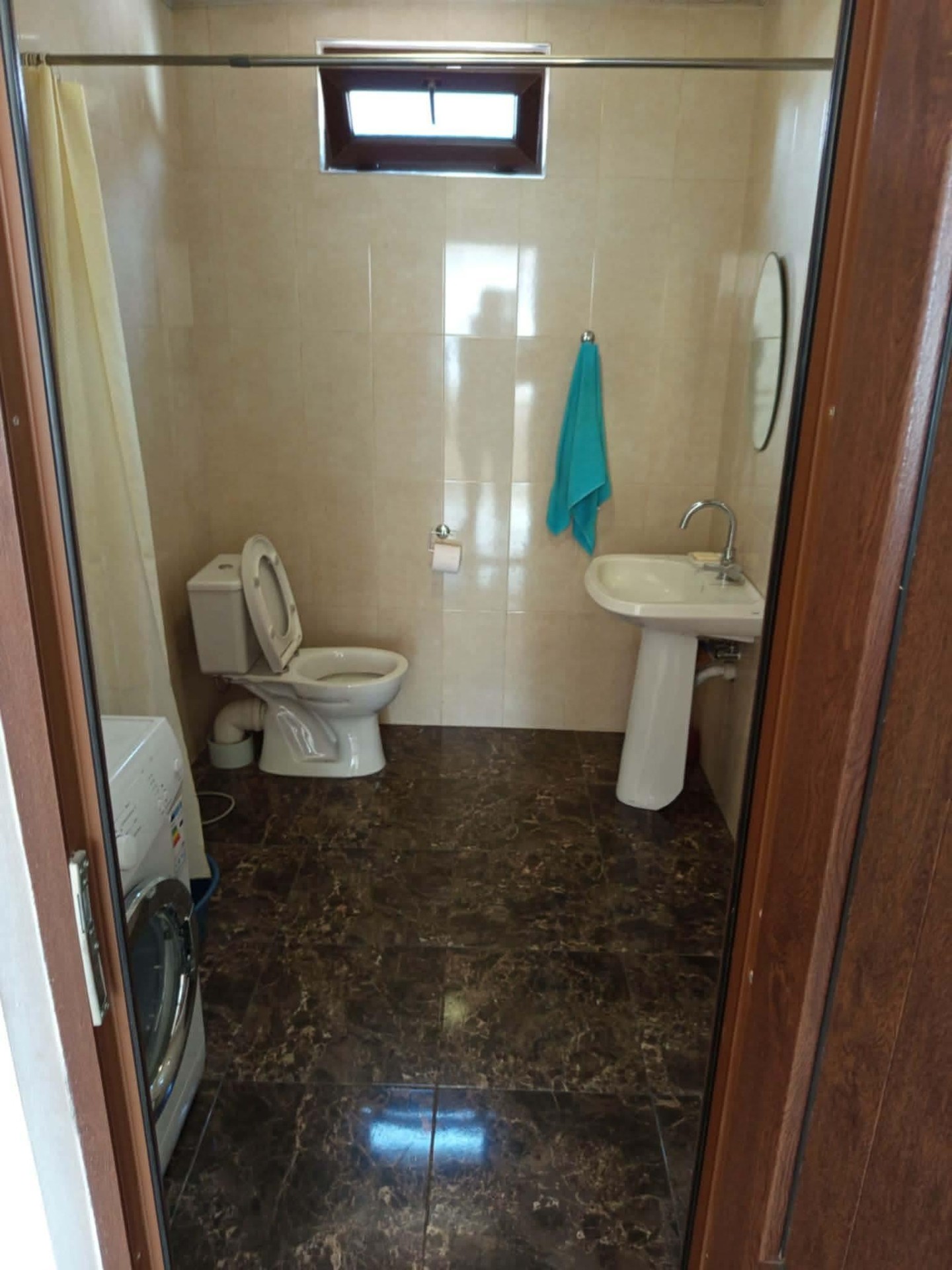 3-Room House For Rent In Batumi, Kakutsa Choloqashvili 2nd Lane, 1 view 7